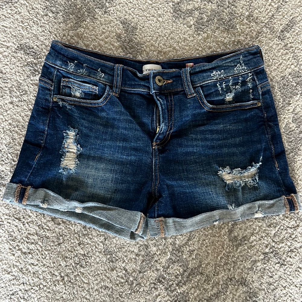 Sneak Peek Jean shorts size Small